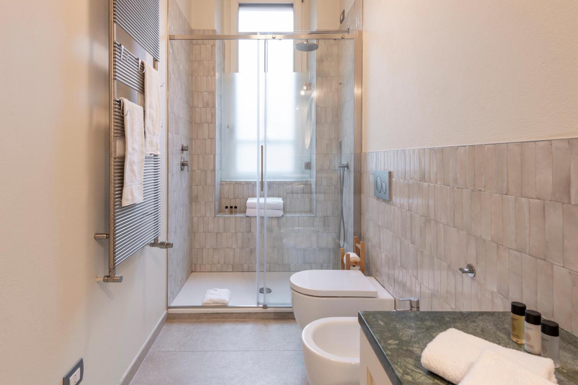 Sempione, 51 Ampio E Luminoso Apartment มิลาน ภายนอก รูปภาพ